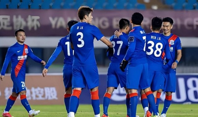 完美电竞赛事平台-申花本土锋霸新黑马仅用一场比赛，就征服斯卢茨基，未来值得期待